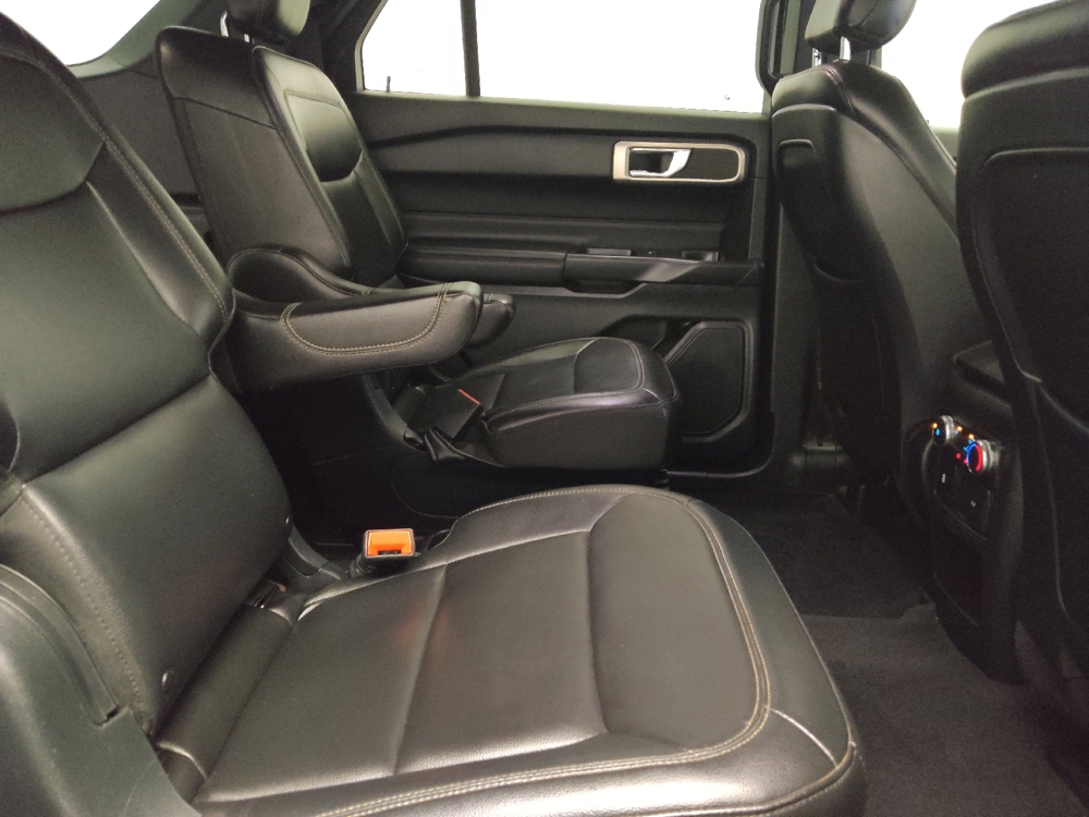 2020 Ford Explorer XLT - Photo 15