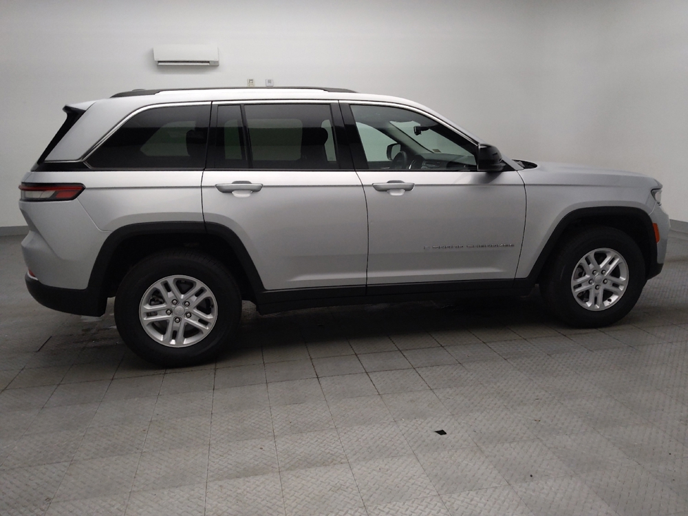 2024 Jeep Grand Cherokee Laredo - Photo 8