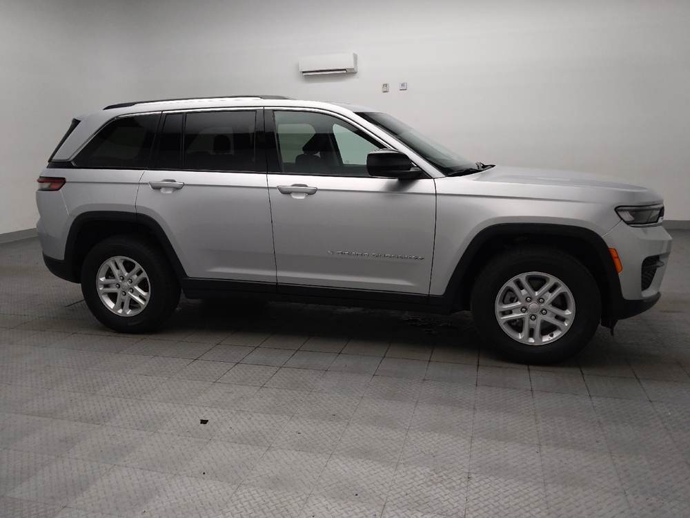 2024 Jeep Grand Cherokee Laredo - Photo 9