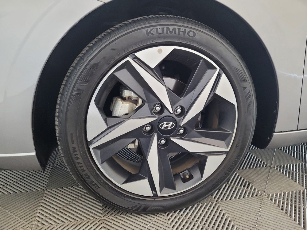 2023 Hyundai Elantra SEL - Photo 24