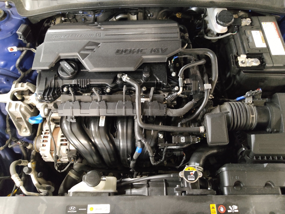 2025 Hyundai Elantra SEL - Photo 23