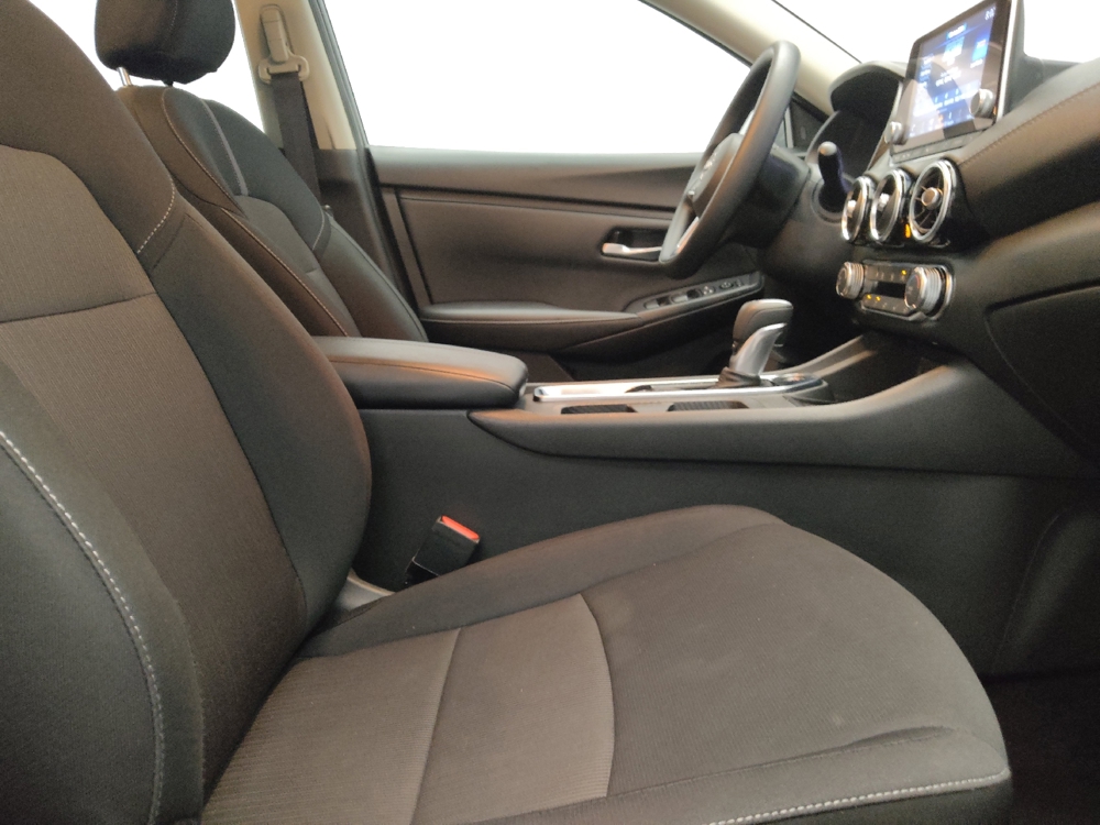 2025 Nissan Sentra SV - Photo 16