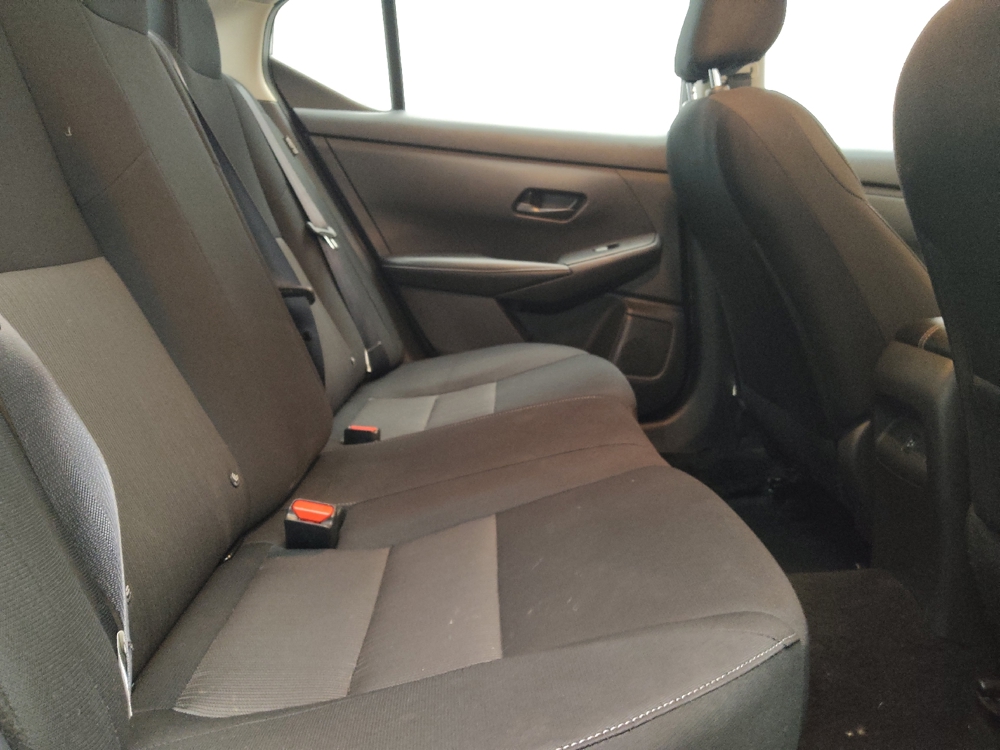 2025 Nissan Sentra SV - Photo 15