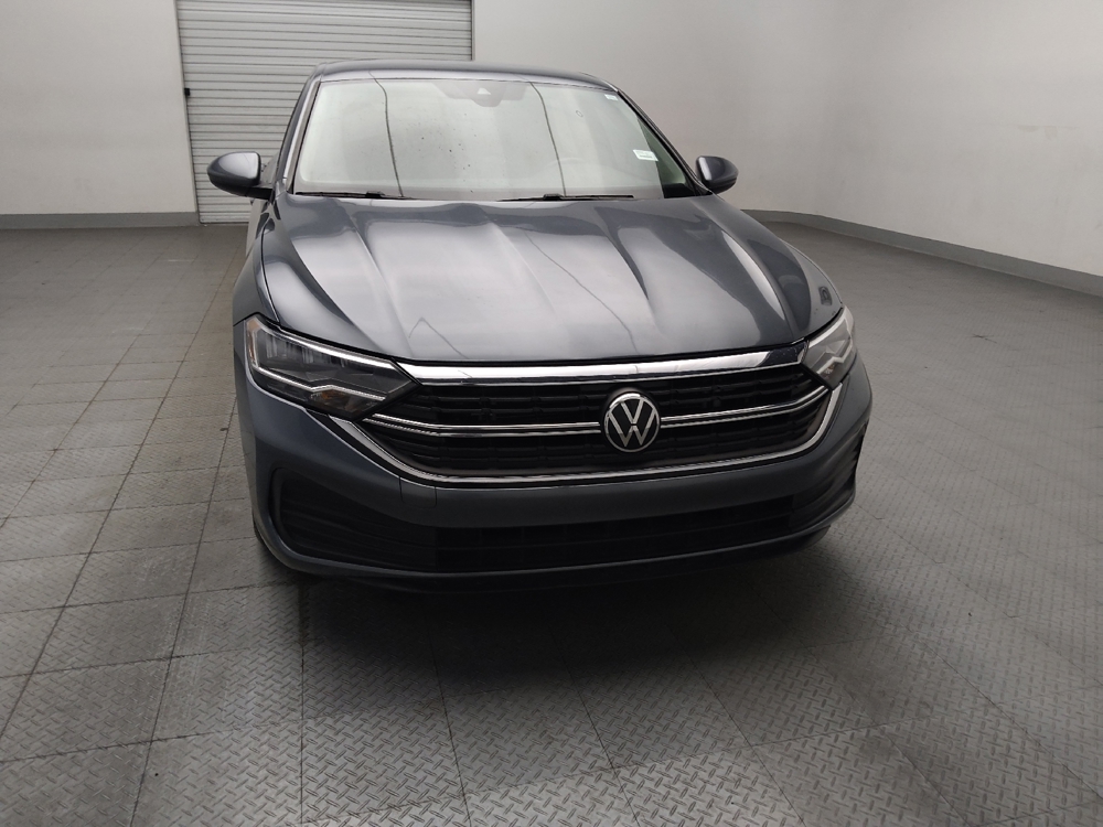 2024 Volkswagen Jetta SE - Photo 11
