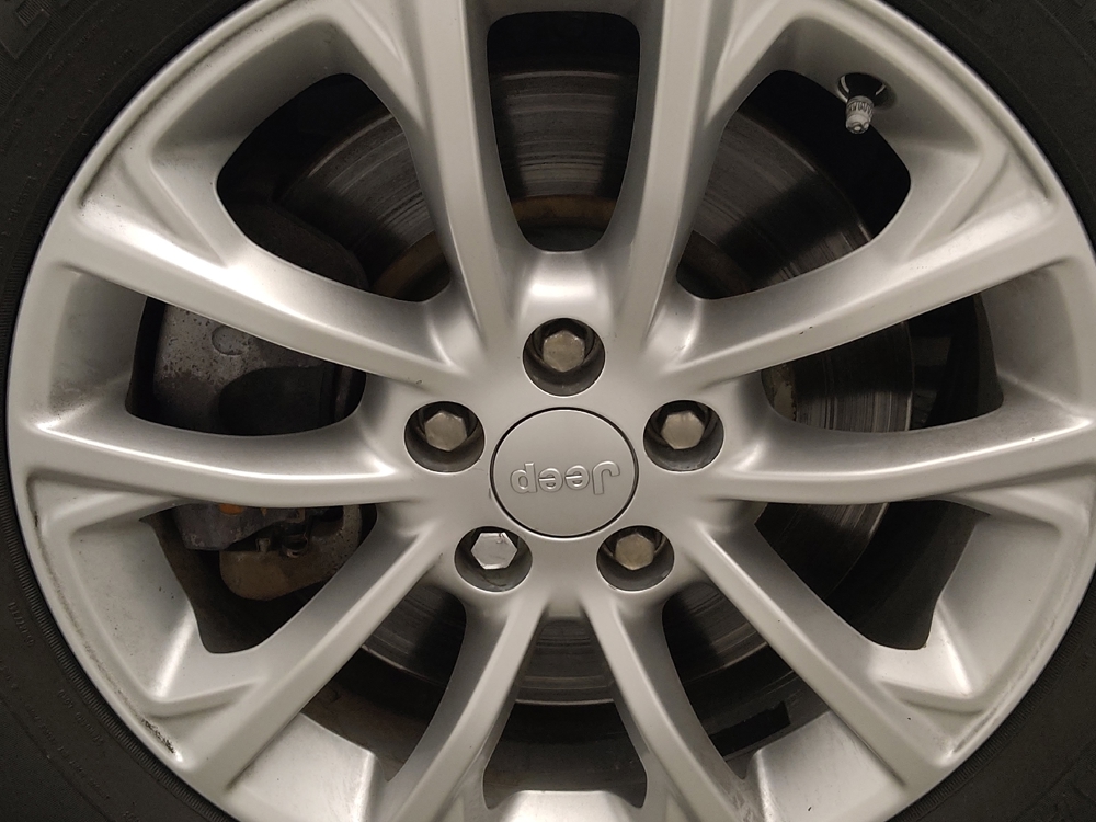 2019 Jeep Cherokee Latitude - Photo 24