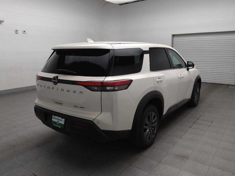 2022 Nissan Pathfinder SV - Photo 8