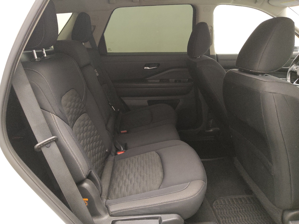 2022 Nissan Pathfinder SV - Photo 15