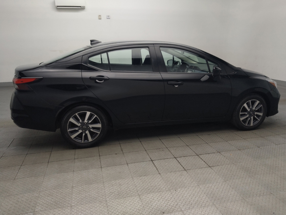 2023 Nissan Versa Sedan SV - Photo 8