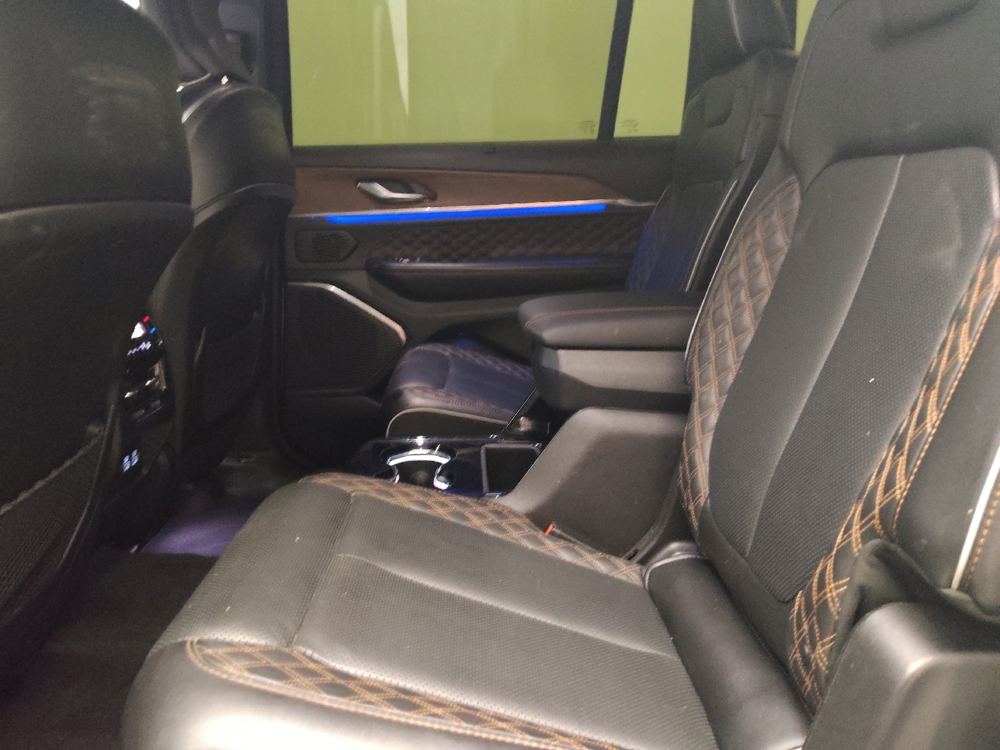 2021 Jeep Grand Cherokee L Summit - Photo 14