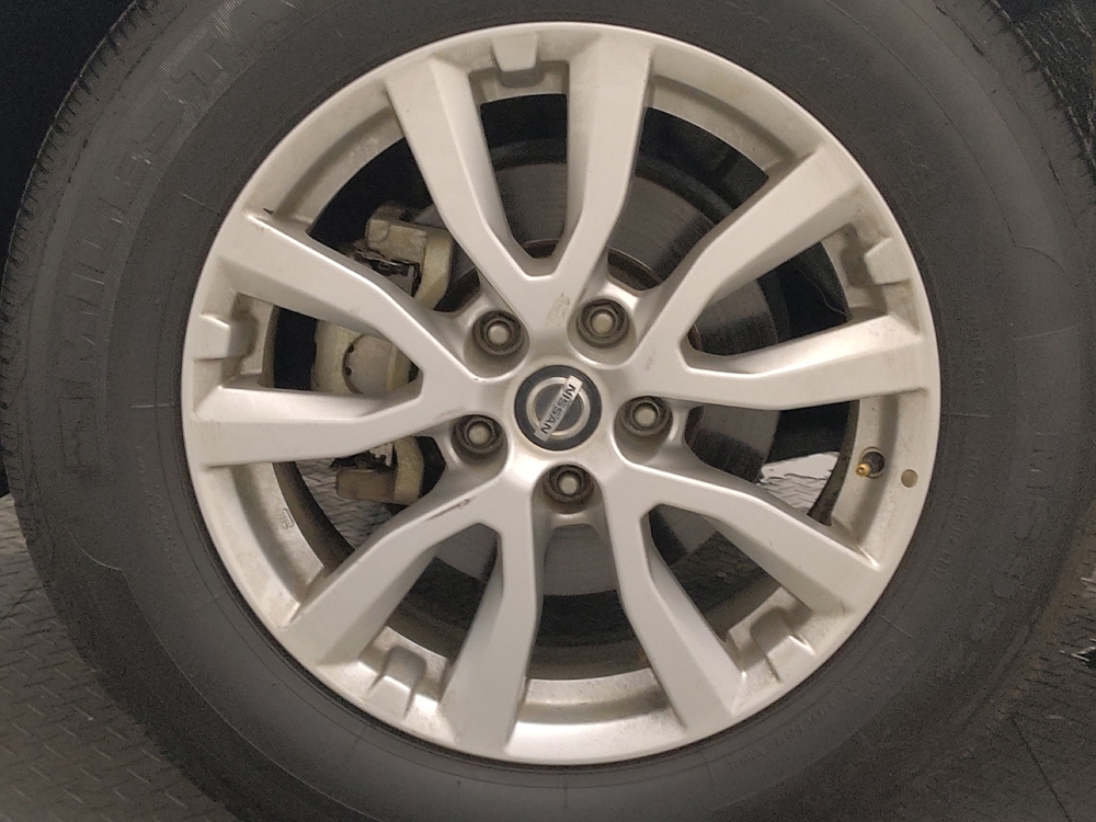 2019 Nissan Rogue SV - Photo 24