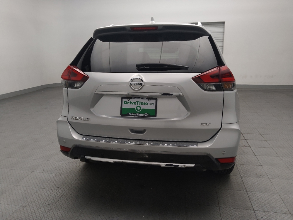 2019 Nissan Rogue SV - Photo 6