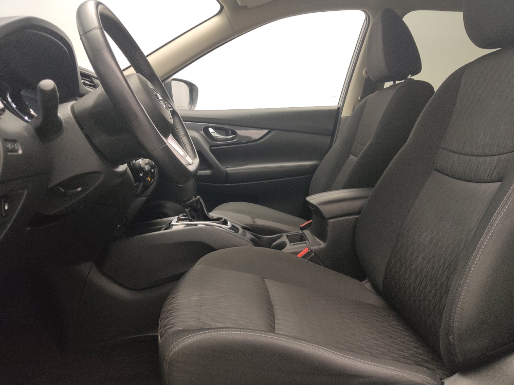 2019 Nissan Rogue SV - Photo 13