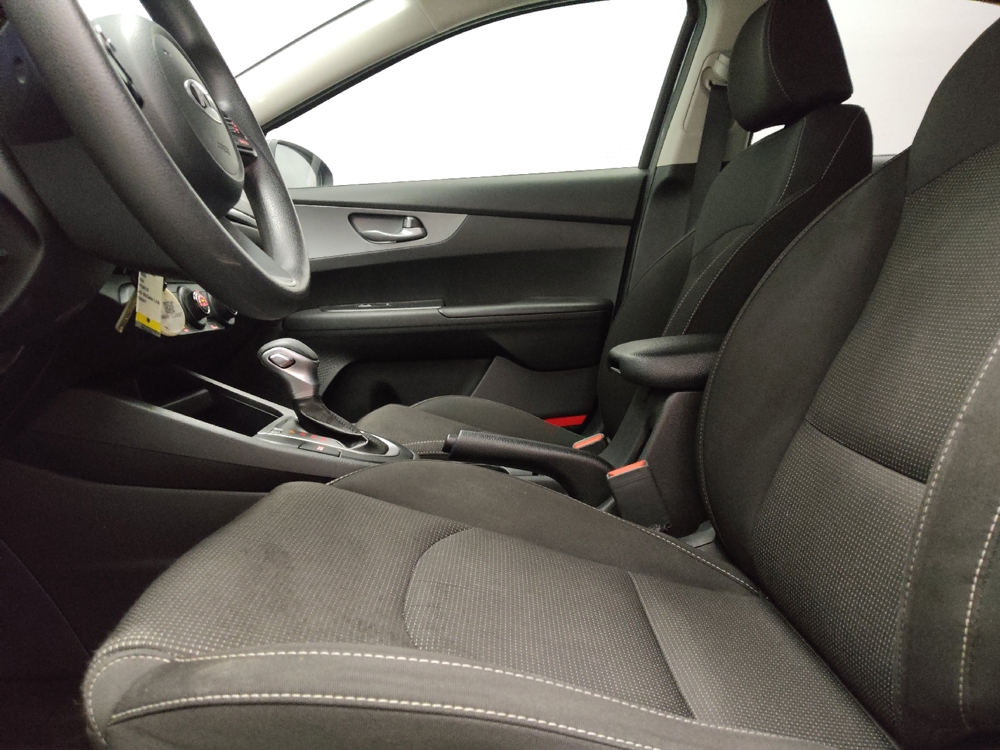 2020 Kia FORTE LXS - Photo 13