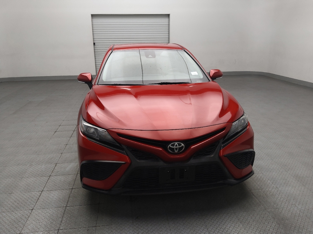 2022 Toyota Camry SE - Photo 11