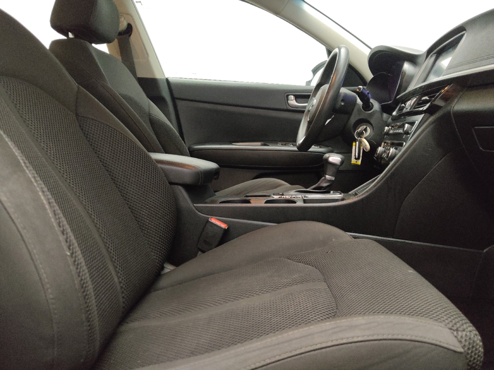 2019 Kia Optima LX - Photo 16