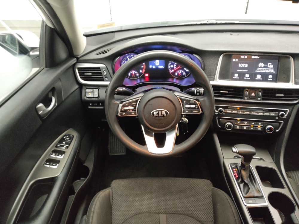 2019 Kia Optima LX - Photo 17
