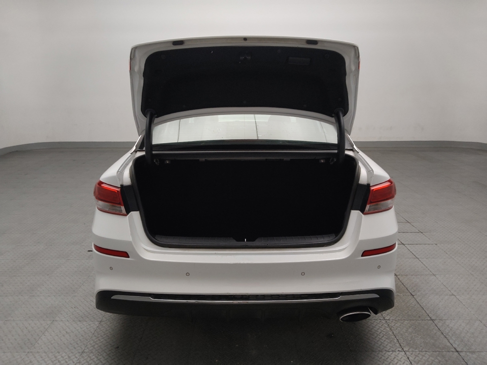 2019 Kia Optima LX - Photo 22