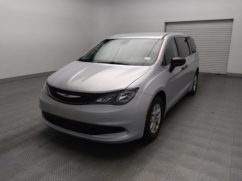 2024 Chrysler Voyager LX