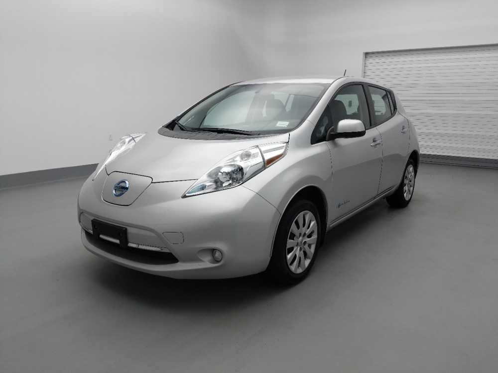 Used 2017 Nissan LEAF Driver Front Bumper