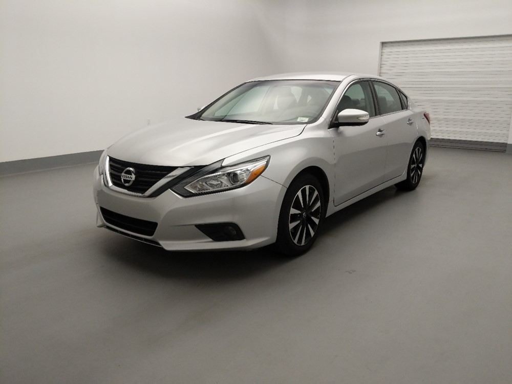 Used 2018 Nissan Altima Driver Front Bumper
