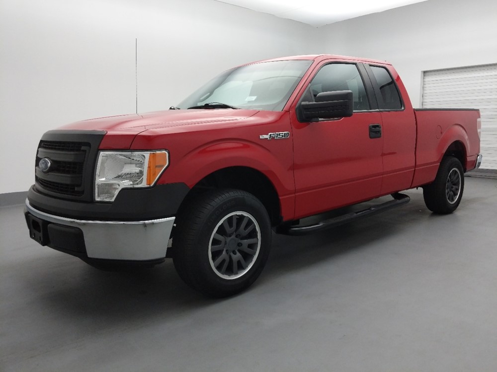 Used 2013 Ford F-150 Driver Front Bumper
