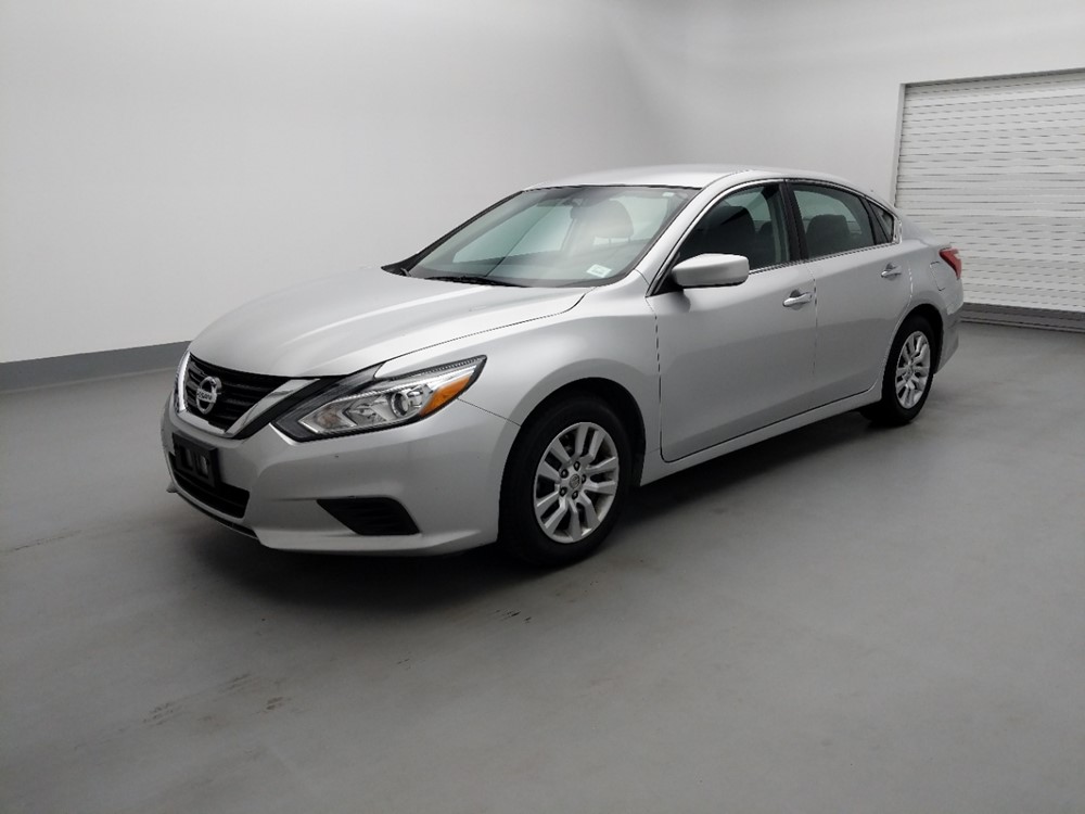 Used 2017 Nissan Altima Driver Front Bumper