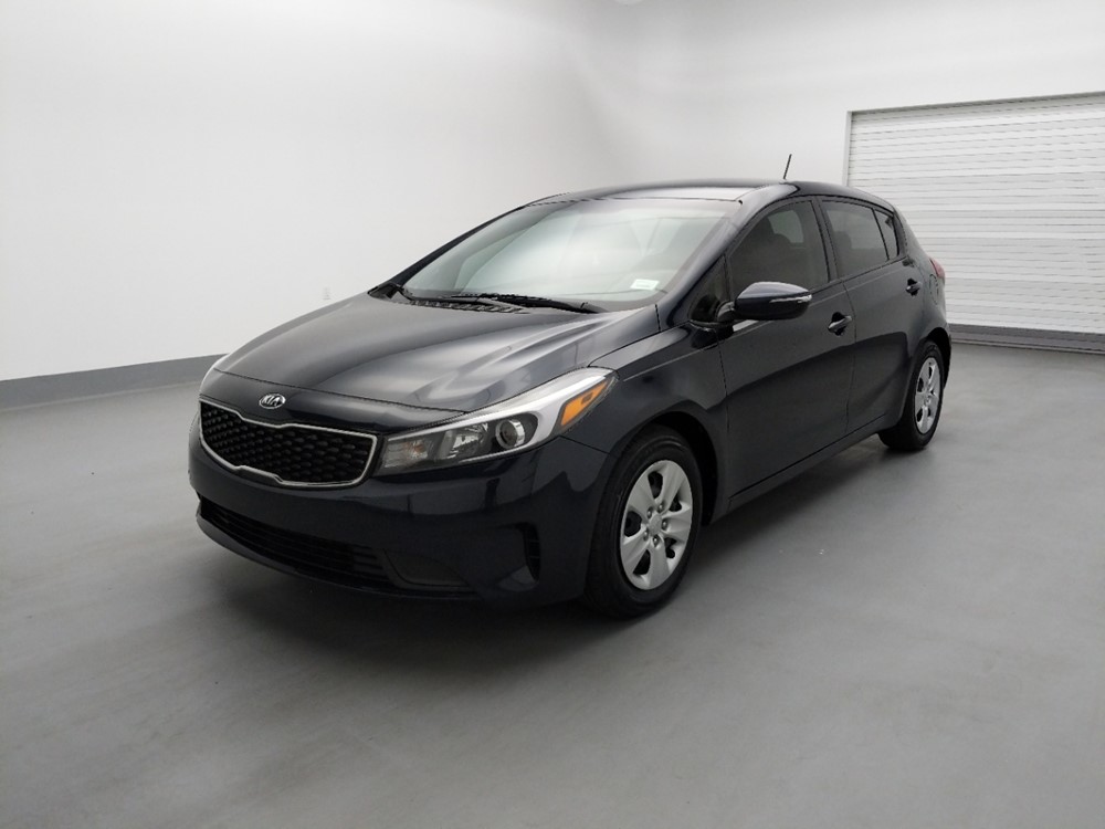 Used 2017 Kia Forte5 Driver Front Bumper