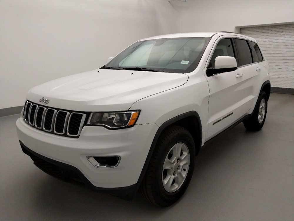 Used 2017 Jeep Grand Cherokee Driver Front Bumper