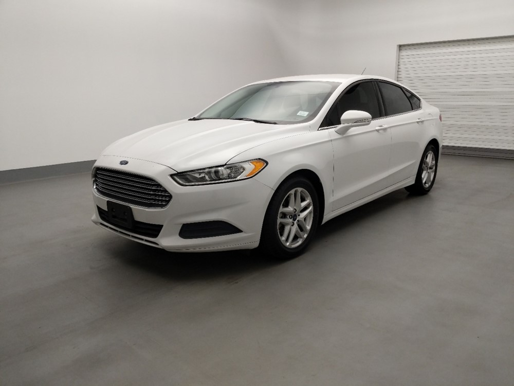 Used 2016 Ford Fusion Driver Front Bumper