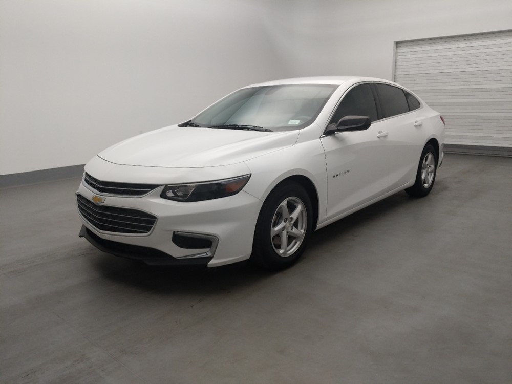 Used 2017 Chevrolet Malibu Driver Front Bumper
