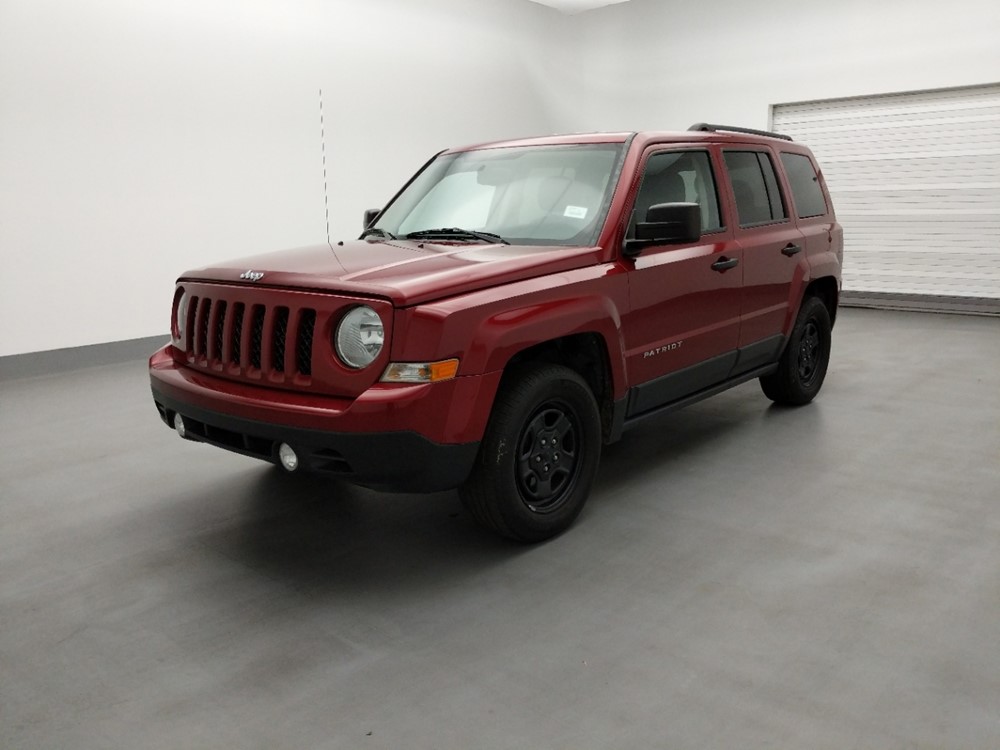 Used 2016 Jeep Patriot Driver Front Bumper