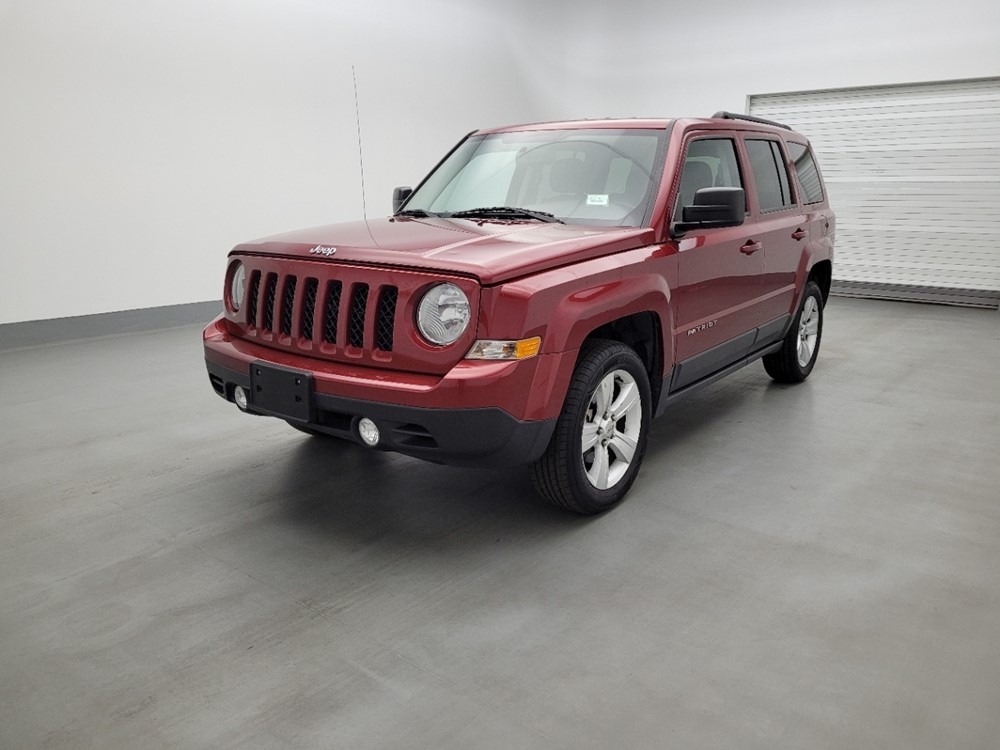 Used 2017 Jeep Patriot Driver Front Bumper