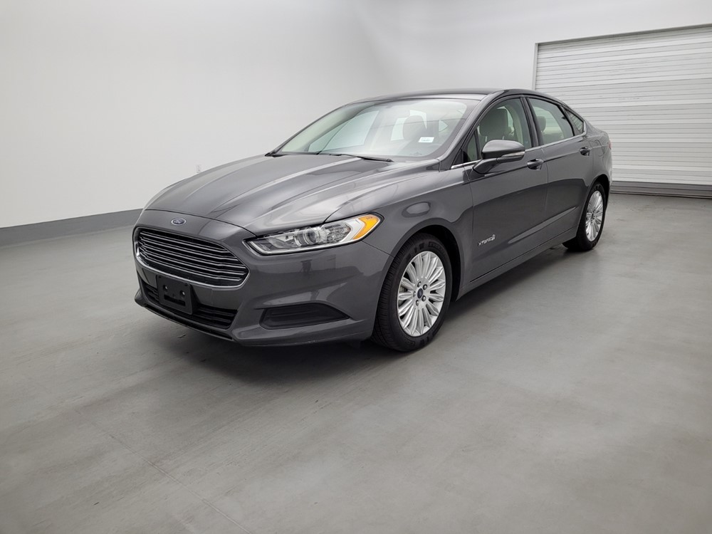 Used 2016 Ford Fusion Driver Front Bumper