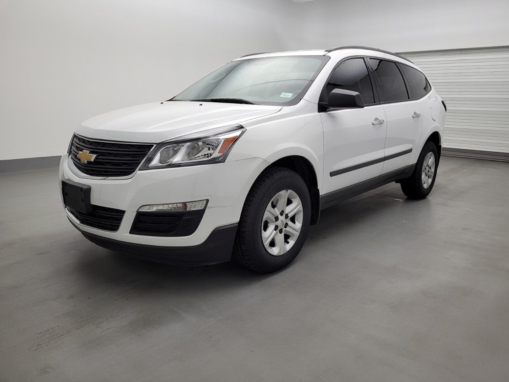 Used 2017 Chevrolet Traverse Driver Front Bumper
