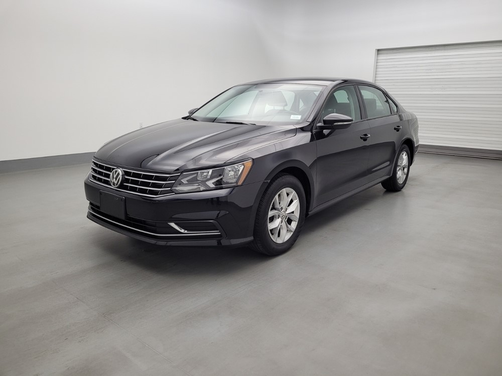 Used 2018 Volkswagen Passat Driver Front Bumper