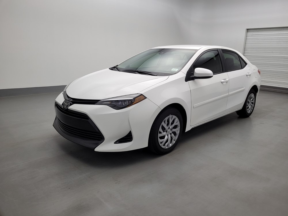 Used 2018 Toyota Corolla Driver Front Bumper
