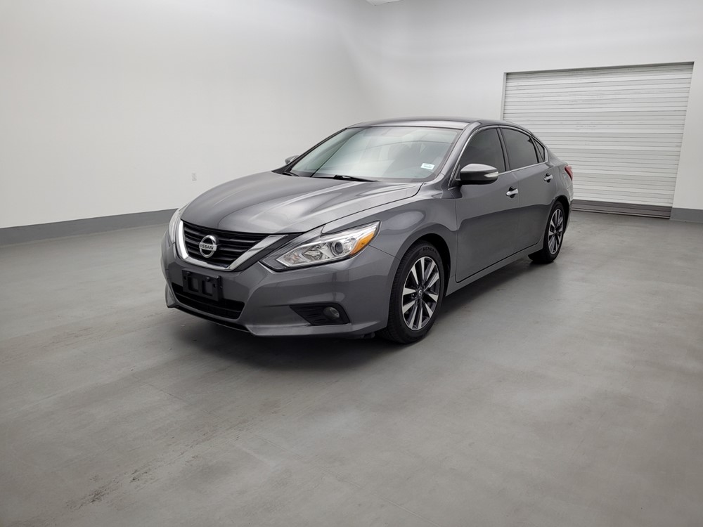 Used 2017 Nissan Altima Driver Front Bumper