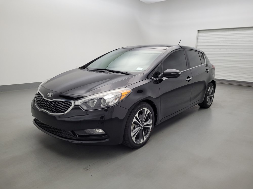 Used 2016 Kia Forte5 Driver Front Bumper