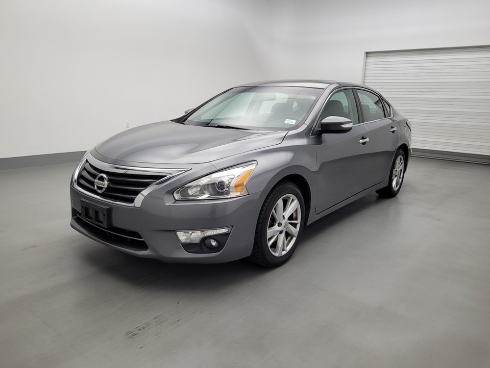 Used 2014 Nissan Altima Driver Front Bumper