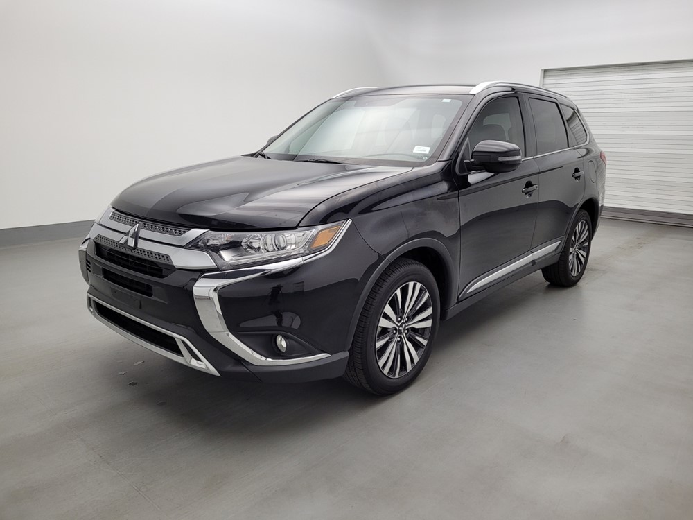 Used 2019 Mitsubishi Outlander Driver Front Bumper