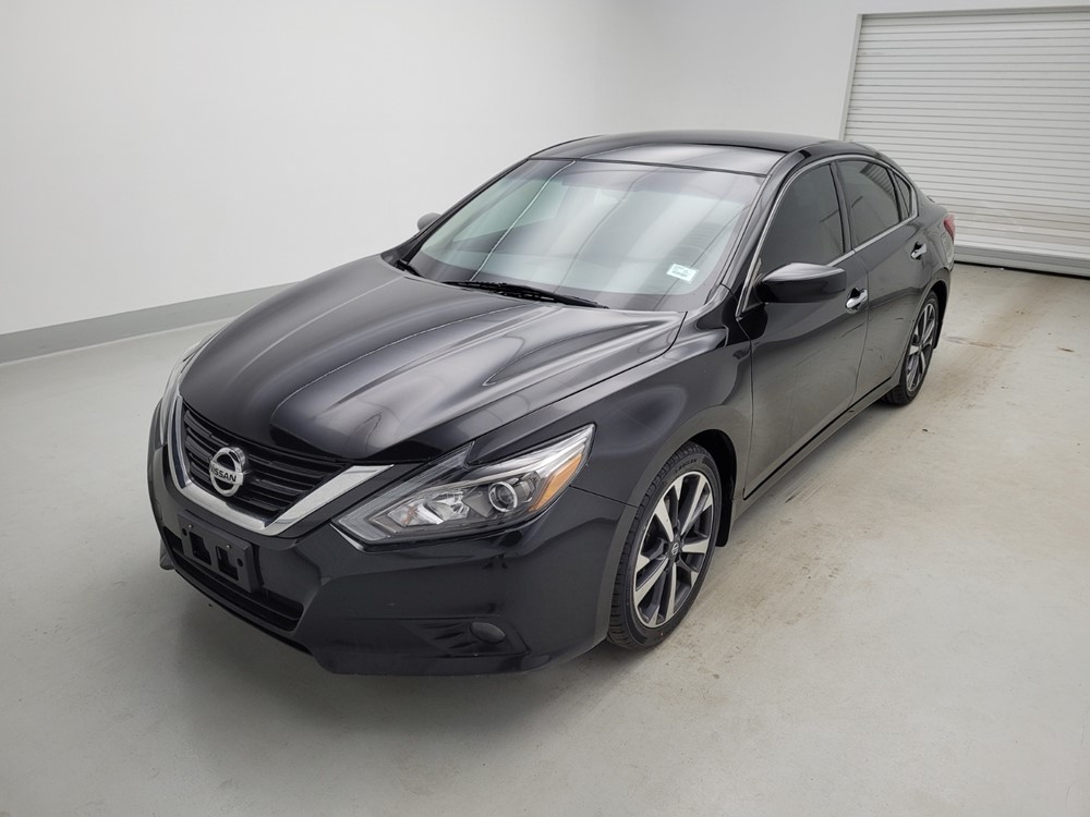 Used 2016 Nissan Altima Driver Front Bumper