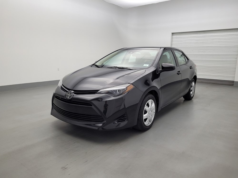 Used 2018 Toyota Corolla Driver Front Bumper