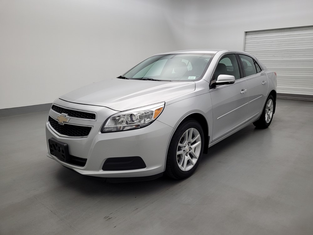Used 2013 Chevrolet Malibu Driver Front Bumper