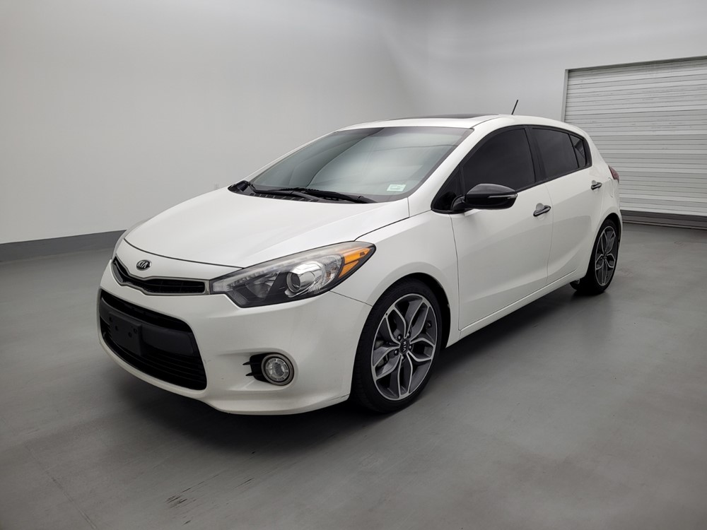 Used 2016 Kia Forte5 Driver Front Bumper