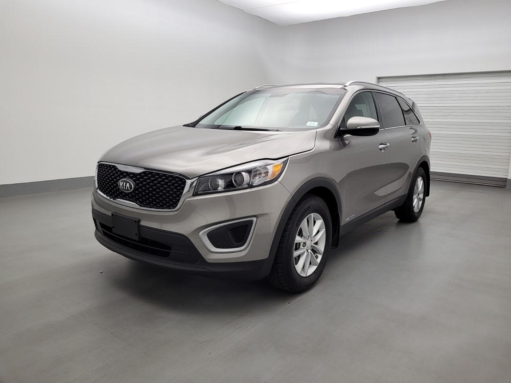 Used 2018 Kia Sorento Driver Front Bumper