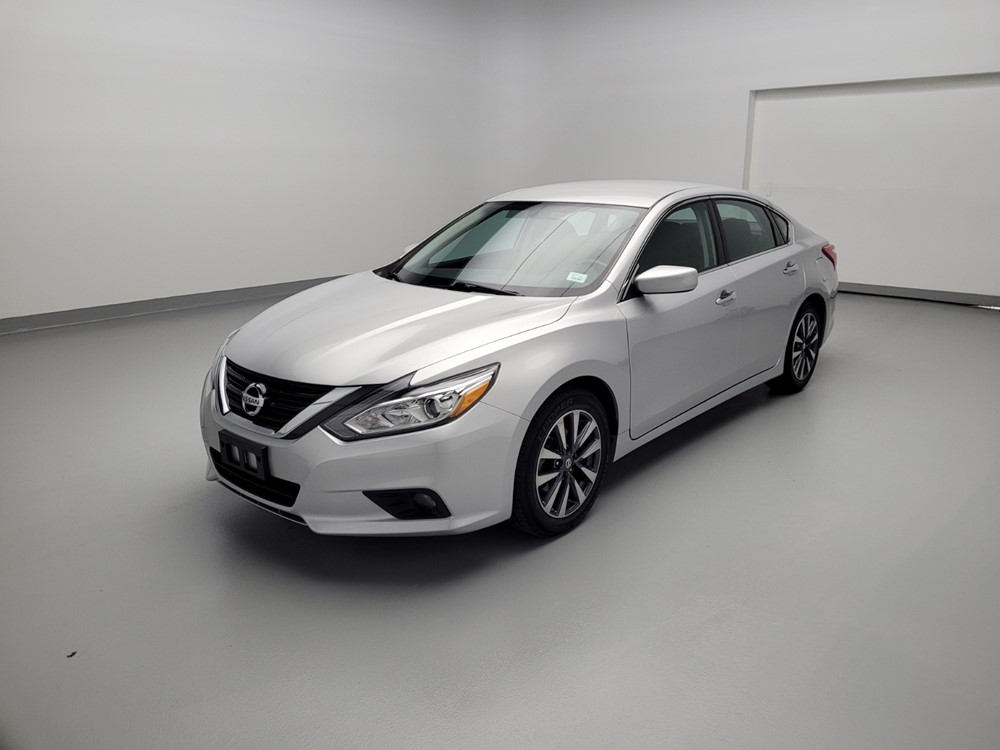 Used 2017 Nissan Altima Driver Front Bumper