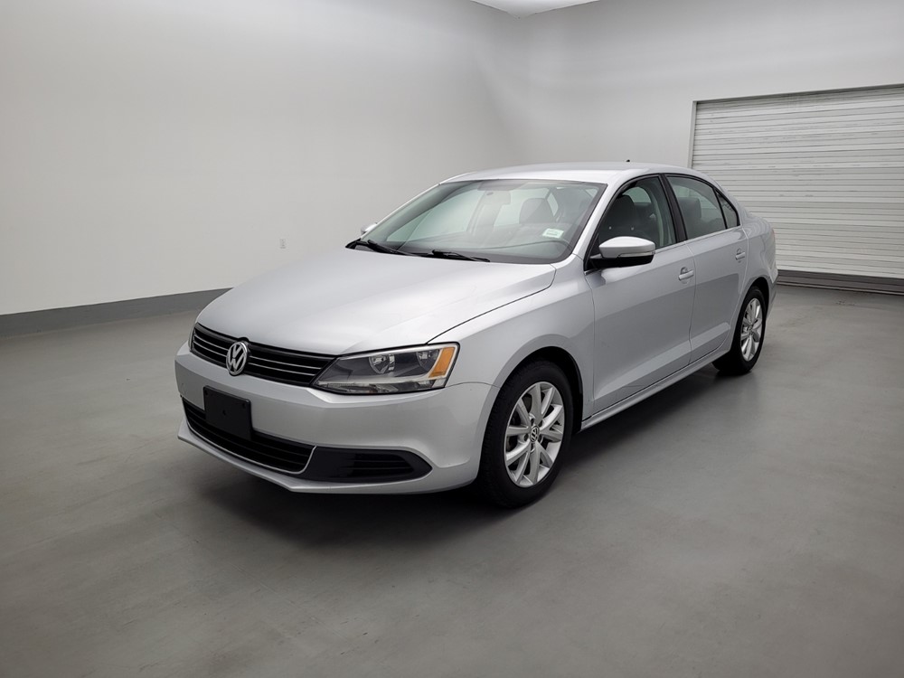 Used 2014 Volkswagen Jetta Driver Front Bumper