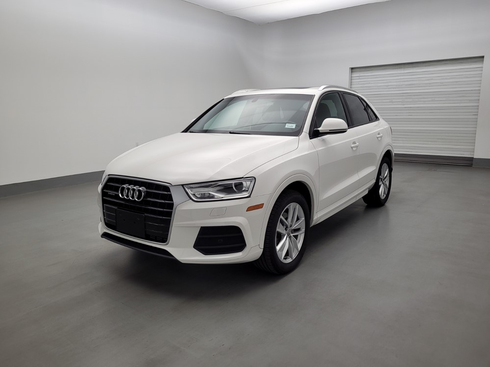 Used 2017 Audi Q3 Driver Front Bumper