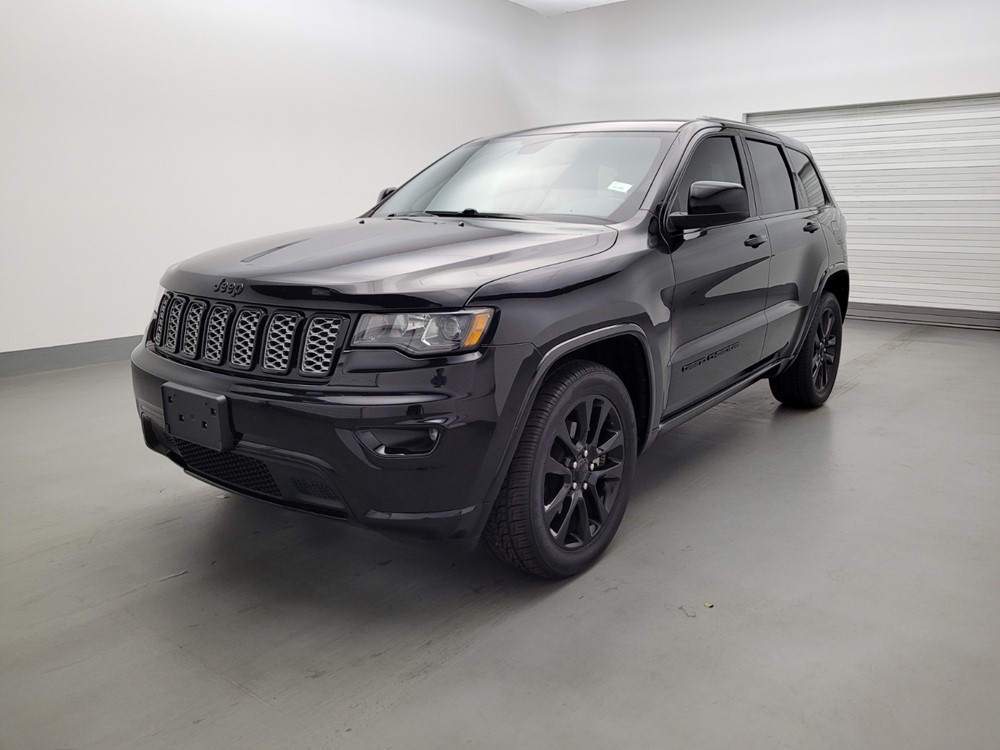 Used 2017 Jeep Grand Cherokee Driver Front Bumper