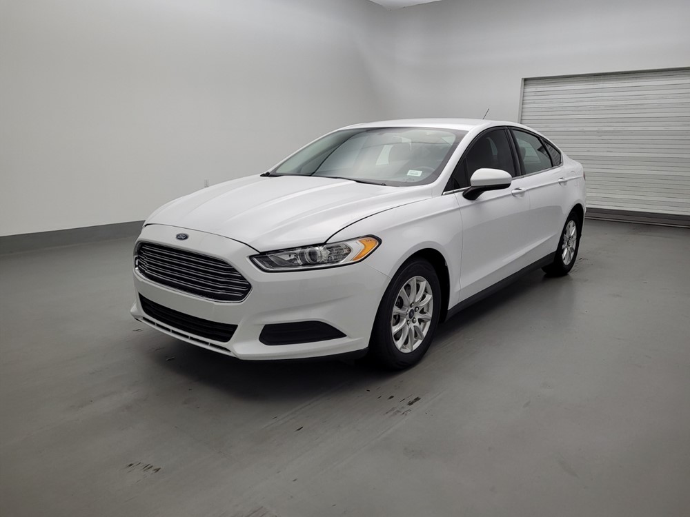 Used 2016 Ford Fusion Driver Front Bumper
